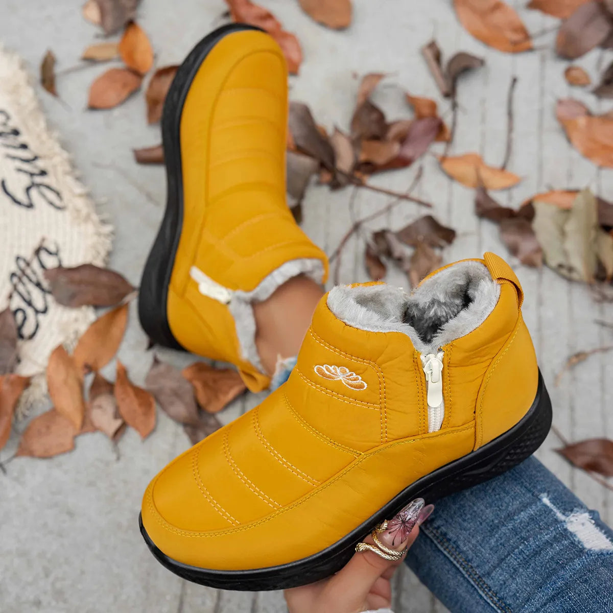 CozyWinter™ Plush Ankle Boots – Warm, Anti-Slip & Easy On/Off