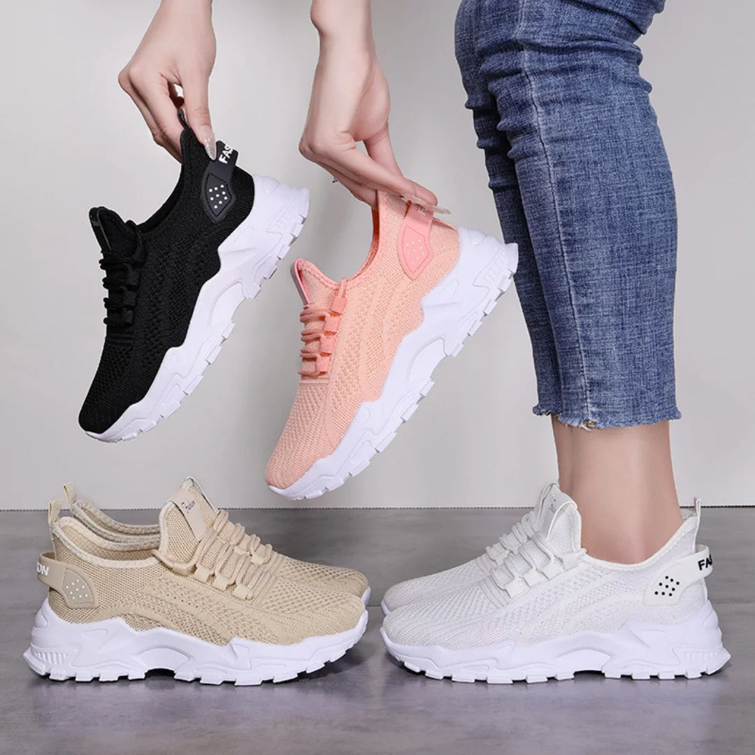 Women's Comfortable Low-Top Running Shoes with Soft Sole for All Seasons