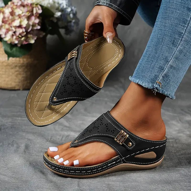 🔥Summer Sizzler Sale 50% ✨🏖️Breathable Mesh Sports Sandals With Non- Slip Sole