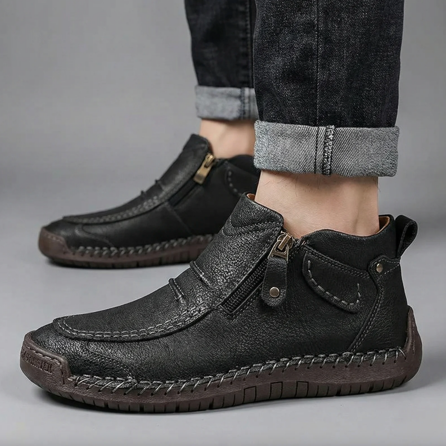 2026 EaseStep™ Classic Hand-Stitched Leather Loafers – Comfortable, Supportive, Slip-On